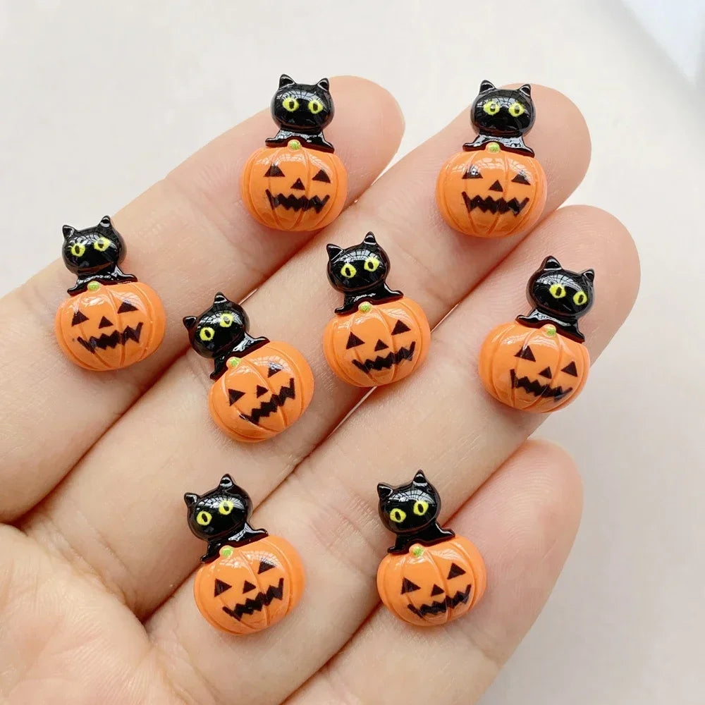 20pcs Resin Mini Colorful Painted Bat Pumpkin Skull Ghost Cat Figurines Flat back Scrapbook DIY Halloween Decor Nail Art Crafts