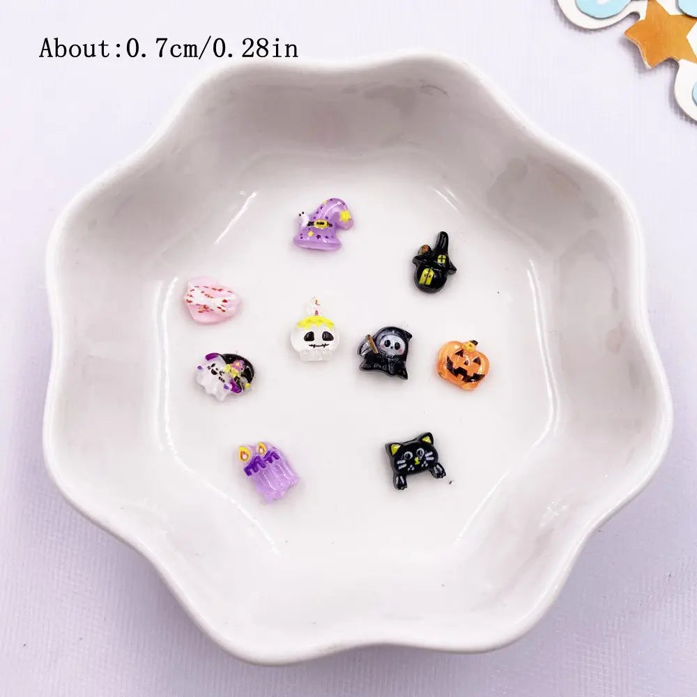 100pcs Resin Mini Colorful Cartoon Skull Pumpkin Bandage Love Flat back Rhinestone Nail Art Halloween Decor DIY Scrapbook Crafts