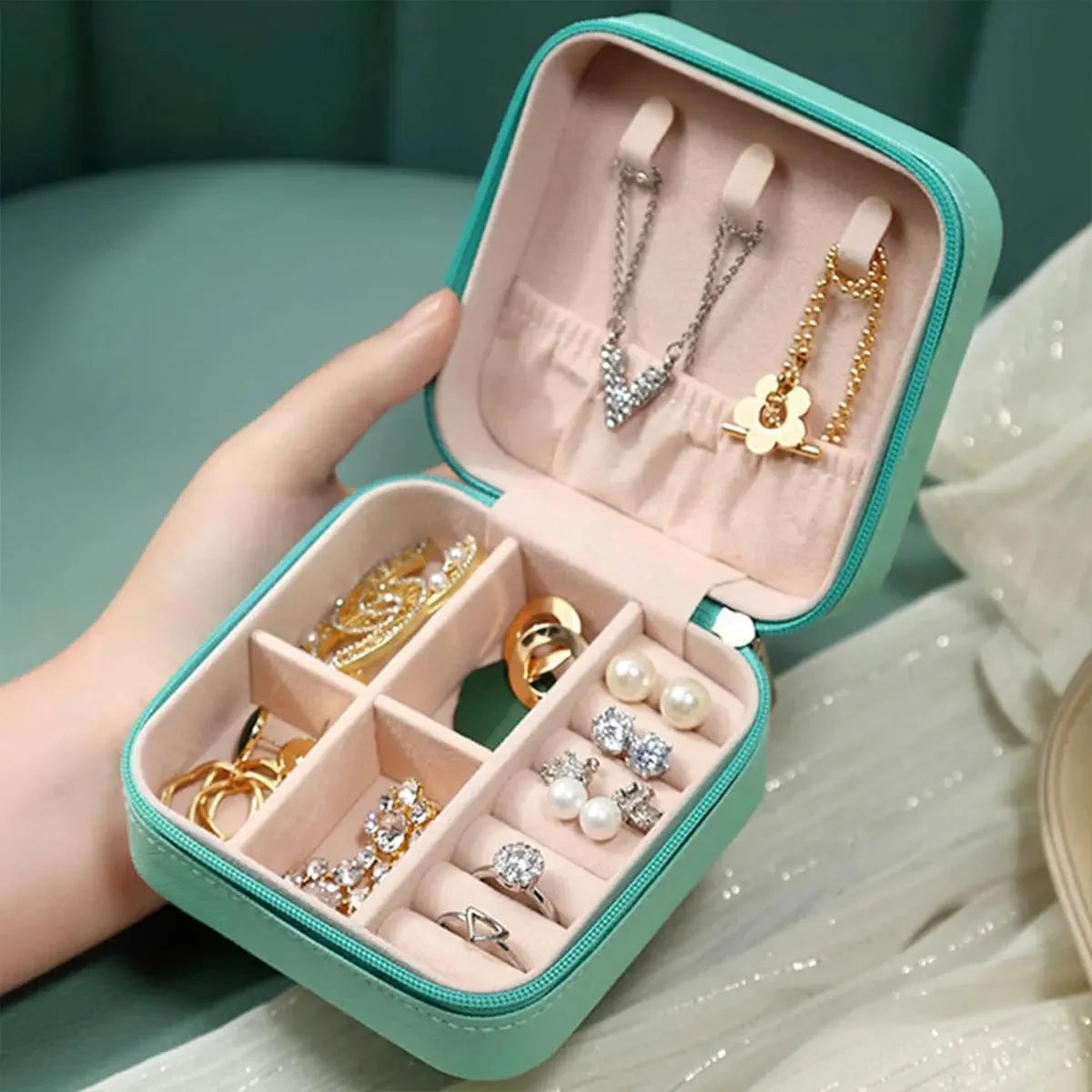 Chic Travel Jewelry Organizer